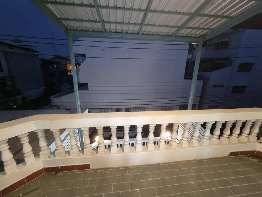 ปล่อยเช่าบ้านบ้าน4ชั้น ย่านสุทธิสาร ห่างจาก mrt สุทธิสาร450เมตร 9