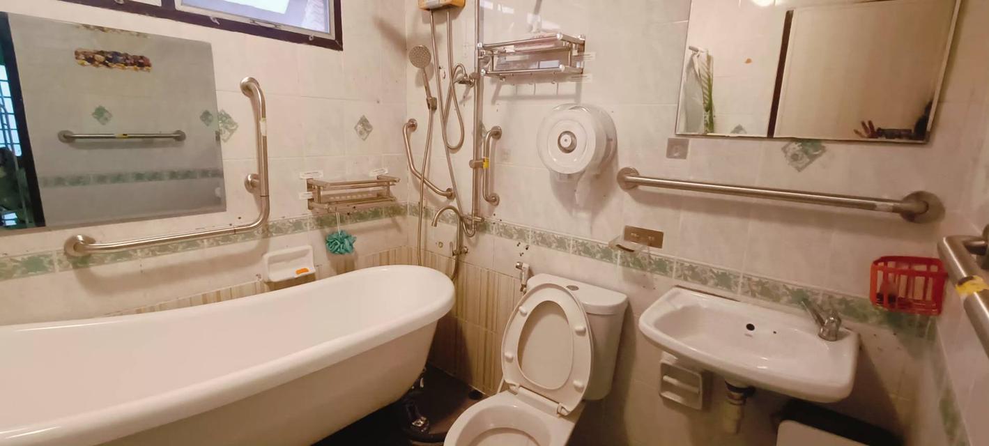 ขาย หรือ เช่า บ้านเดี่ยว 2 ชั้น 4 น 3 น 4 แอร์ เครื่องทำน้ำอุ่น พร้อมอยู่ ครัวใหญ่ใกล้ชิดธรรมชาติ ห่างจากสนามบิน 30 นาที 6