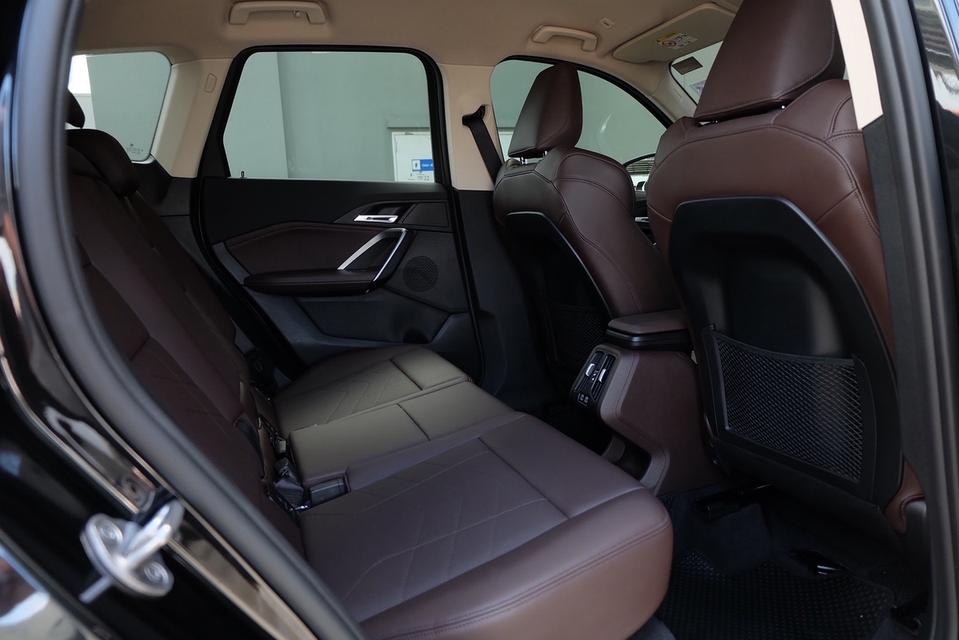 BMW X1 sDrive 18i x Line ปี 2023 แท้ไมล์ 17,xxx km. มือเดียว รถสวยมาก รูปที่ 10
