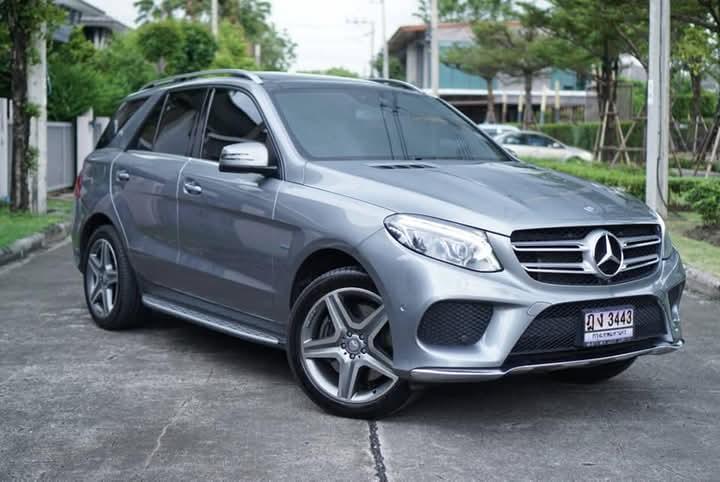 รีบขาย Mercedes-Benz GLE-Class 3