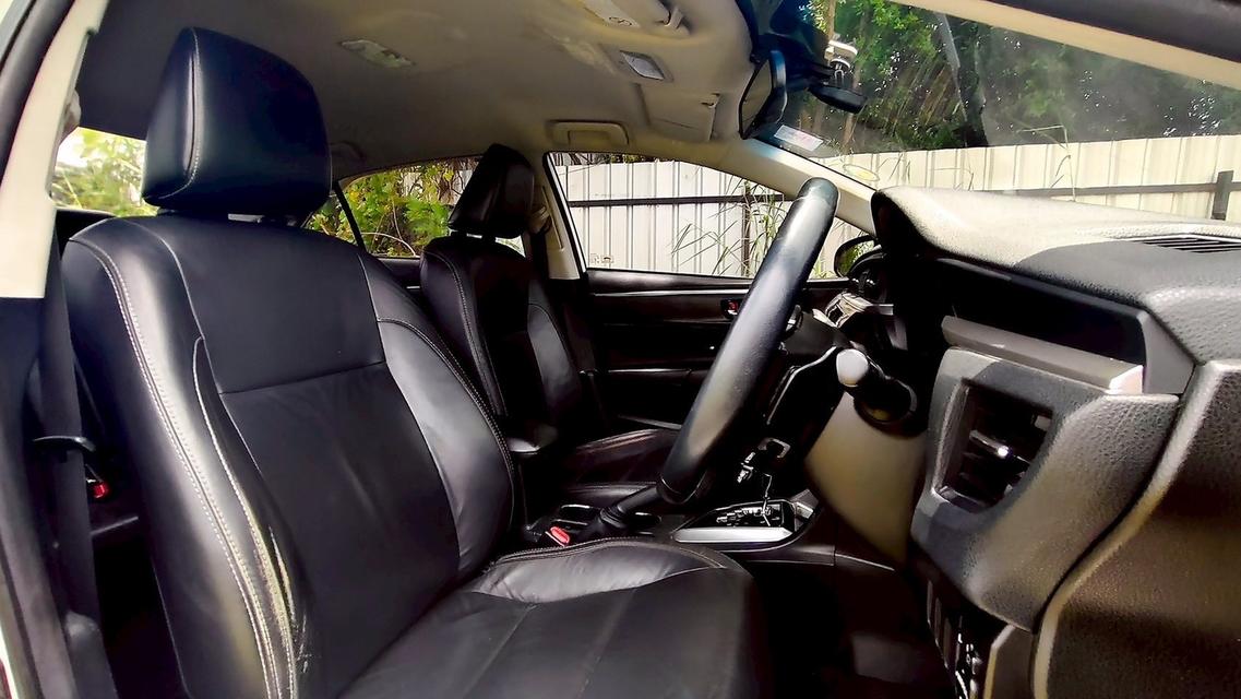 Toyota Corolla Altis 1.8V Navi A/T ปี 2014 รูปที่ 10