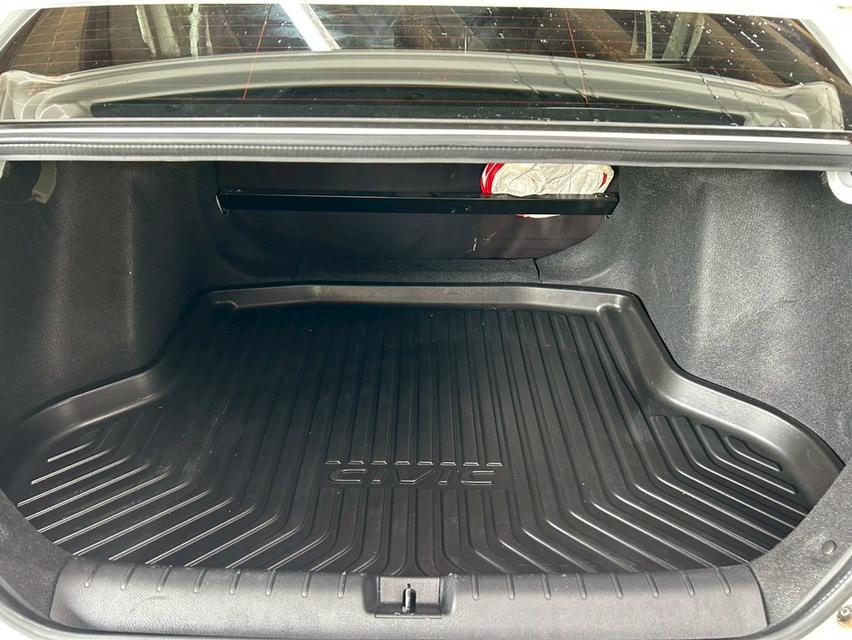 🔥รถสวยมือเดียว เครดิตดี ฟรีดาวน์ Honda CIVIC 1.8 EL AT ปี 2019 รูปที่ 20