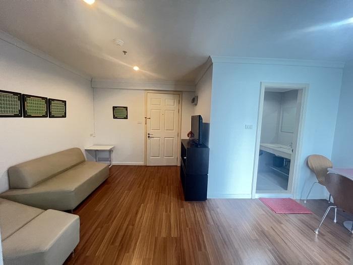 เช่าถูก 10,000 บาท ** 1 ห้องนอน ** รหัส 060049 ** ลุมพินี สวีท ปิ่นเกล้า ** ติดรถไฟฟ้า บางยี่ขัน ** 088-398-3835 MR.BOAT 8