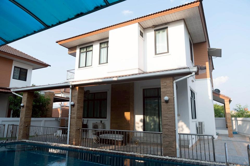 ขายบ้านเดี่ยวสองชั้นพร้อมสระว่ายน้ำเมืองบุรีรัมย์ 2