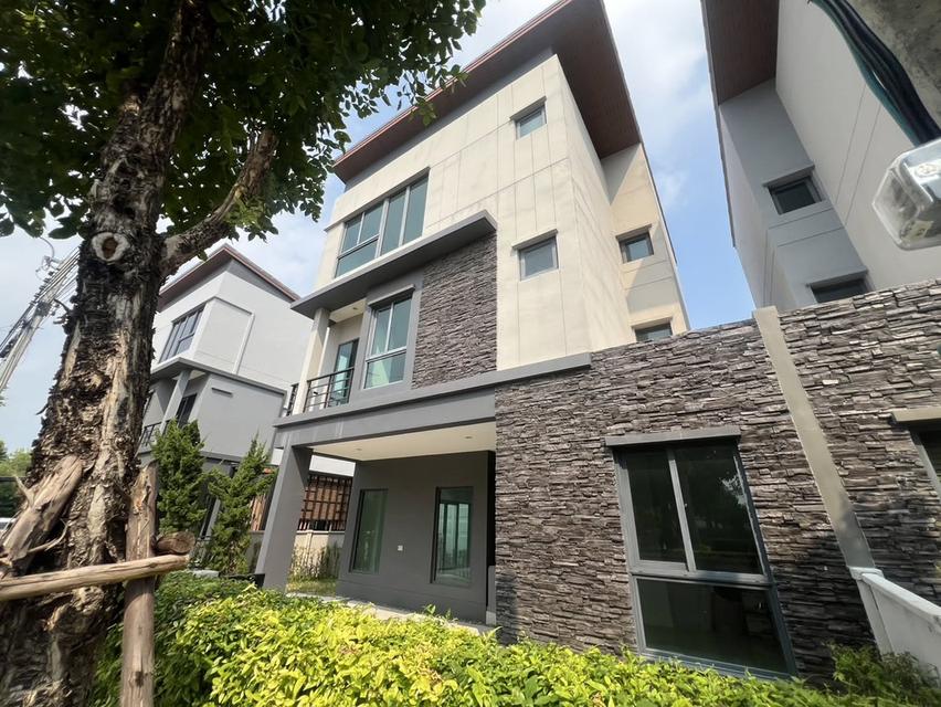 ขายบ้านแฝด 3 ชั้น โครงการ Private เพียง 28หลัง ราคาถูกที่สุดในโครงการ 6