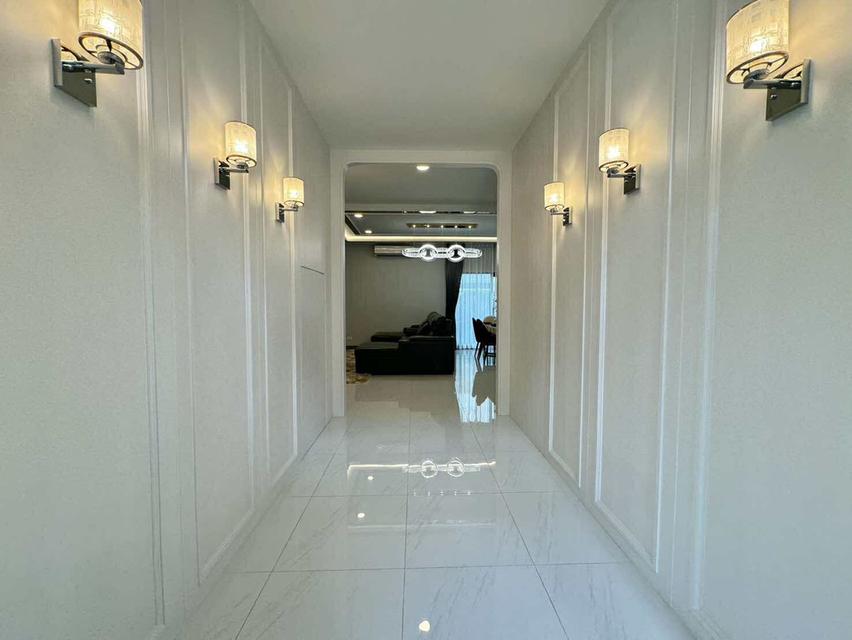 ขายบ้านเดี่ยวหรู เดอะซิตี้ บางนา2 (The City Bangna2) ตกแต่ง พร้อมเฟอร์ฯ อุปกรณ์ไฟฟ้า หลังมุม ใกล้เมกา  2