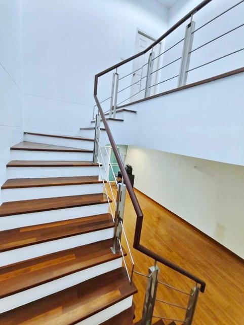 บิ๊กซี กัลปพฤกษ์ 500 ม.ทาวน์โฮมหรู 3 ชั้น 23 ตร.วา. 270 ตร.ม. 3นอน กำนันแม้น 9-15 MRT ภาษีเจริญ 2.6 กม. 4 น้ำ ถ. สาทร-กั 8