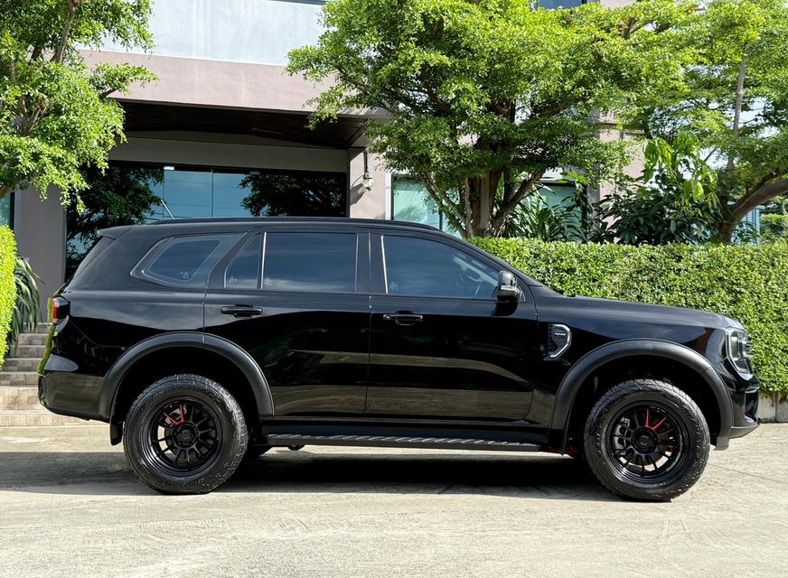 2023 FORD EVEREST 2.0 TURBO รถมือเดียวออกป้ายแดง วิ่งน้อยเพียง 34,000 กม สภาพป้ายแดง รถไม่เคยมีอุบัติเหตุครับ