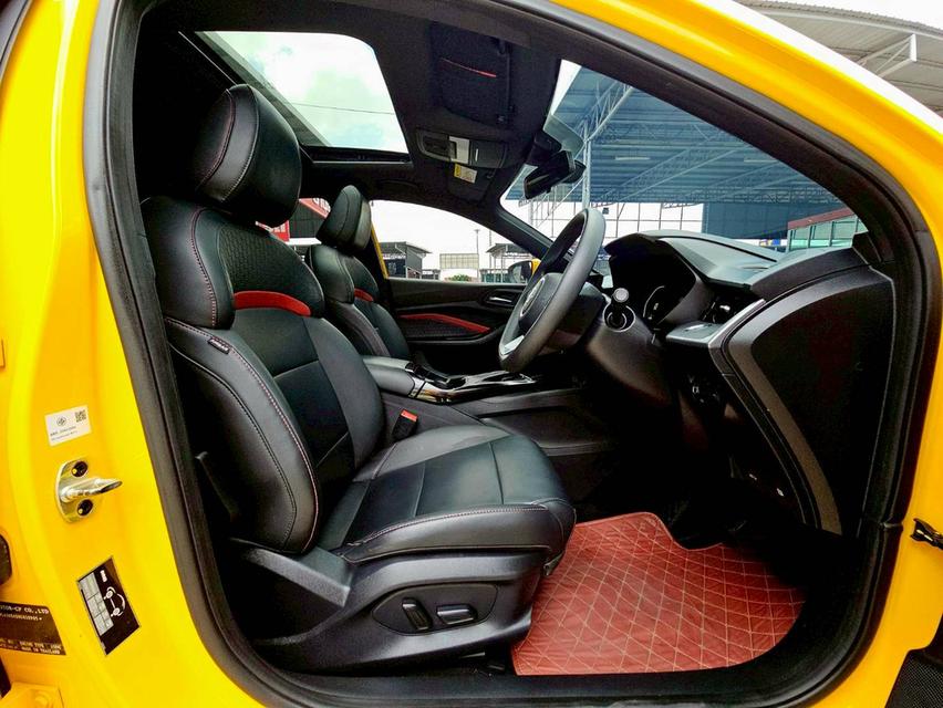 รหัสรถ SEZ1218 MG 5 1.5 D+ Sunroof เกียร์ ออโต้ เบนซิน สี เหลือง ปี 2023 9