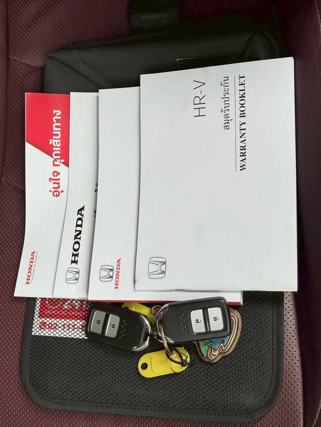 Honda HRV 1.8RS ปี21 9