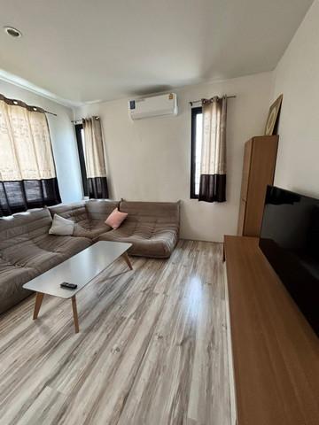 ให้เช่าบ้านเดี่ยว โชคชัย 4 ลาดพร้าว 5 ห้องนอน 4 ห้องน้ำ 440 ตร.ม. มีเฟอร์นิเจอร์ พร้อมอยู่ 4