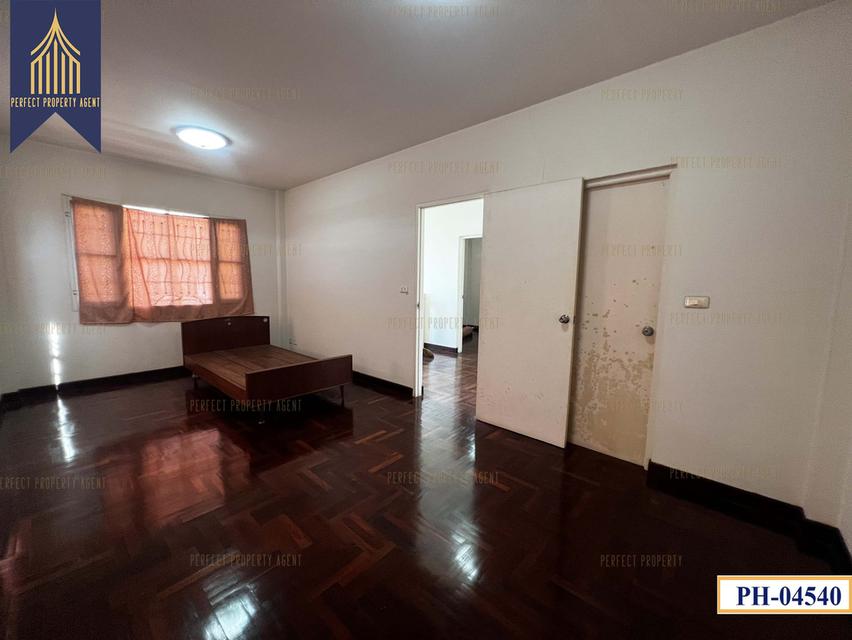 ขาย บ้านวรารมย์ ประชาอุทิศ 98 ทุ่งครุ หลังมุมใน แถมแอร์ เงียบสงบ ทำเลดี เดินทางสะดวก 20