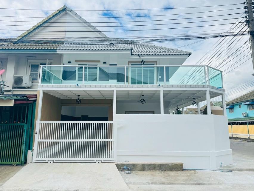 หมู่บ้านพฤกษา30