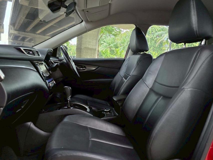 รหัสรถ WMT2013 X-TRAIL 2.0 V 4WD รถปี 2015 ไมล์ 222,376 km 14