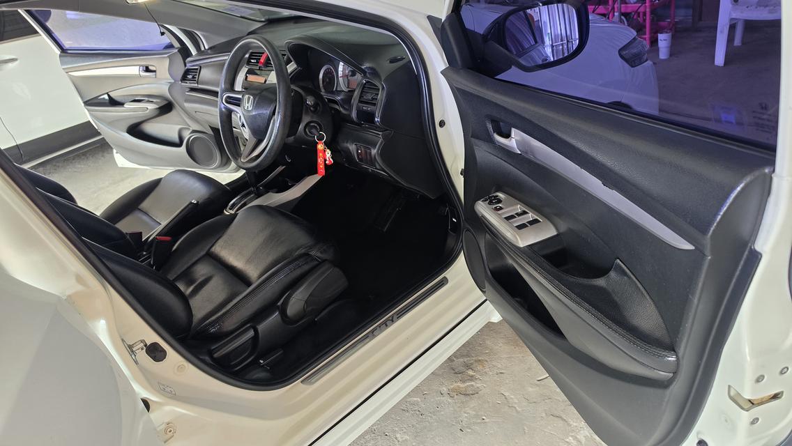 รถเก๋งมือสอง Honda city 1.5 V ปี 2011 รูปที่ 11