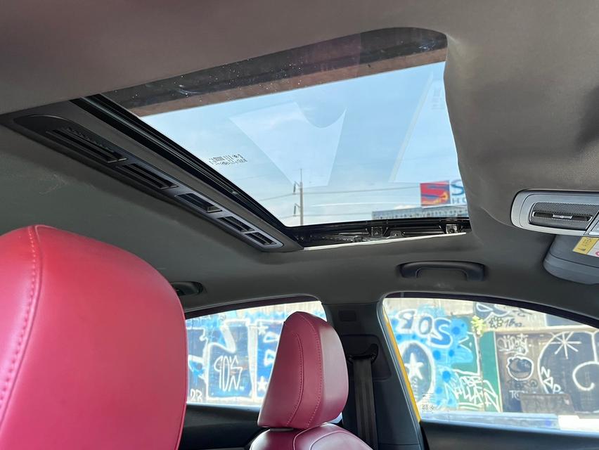 MG5 1.5X Sunroof ปี 2022 รหัส WMT9861 11