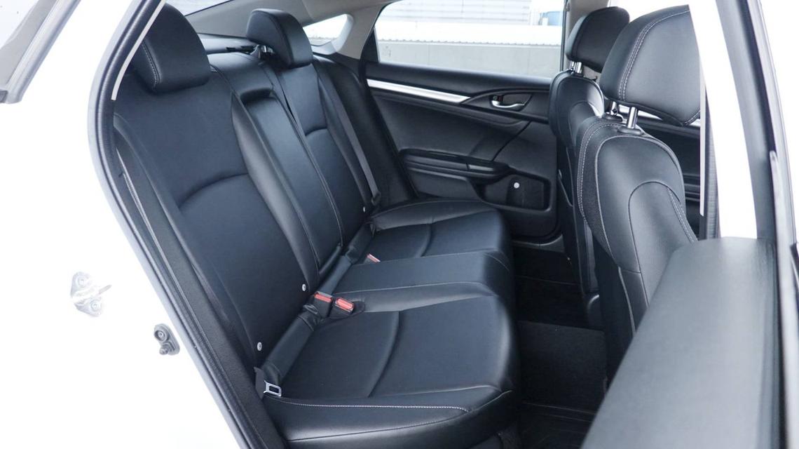 ้honda civic 2019 ไมล์ 100,000 กม. โทร.0922639576 เอ๋