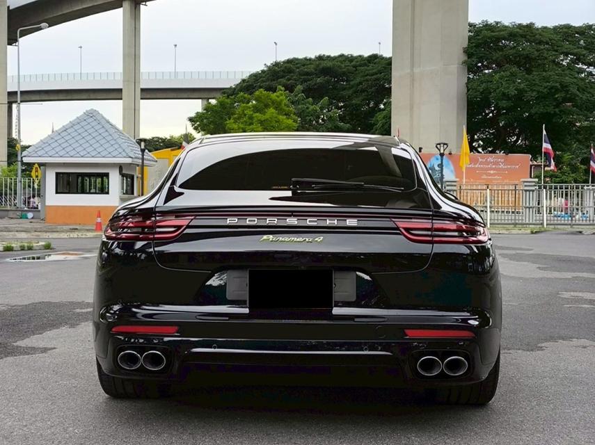 รถเข้าใหม่! PORSCHE Panamera 4 E-Hybrid MY2018 สีดำ 6