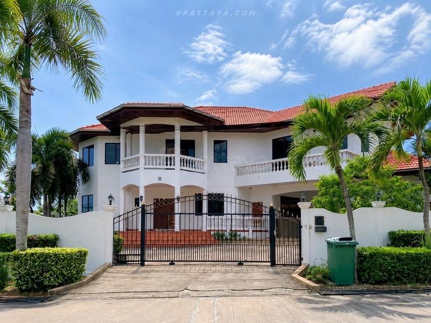 For Rent / For Sale — Large Pool Villa at Paradise Villa 1, East PattayaLarge 2-storey pool villa for rent or sale at Paradise Villa 1 1