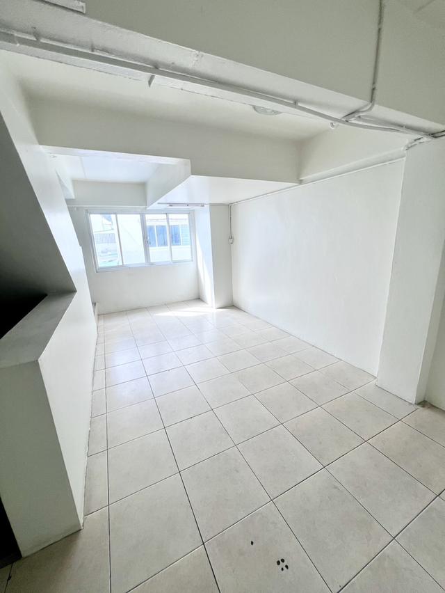 อาคารพาณิชย์ ประชาอุทิศ 90 12