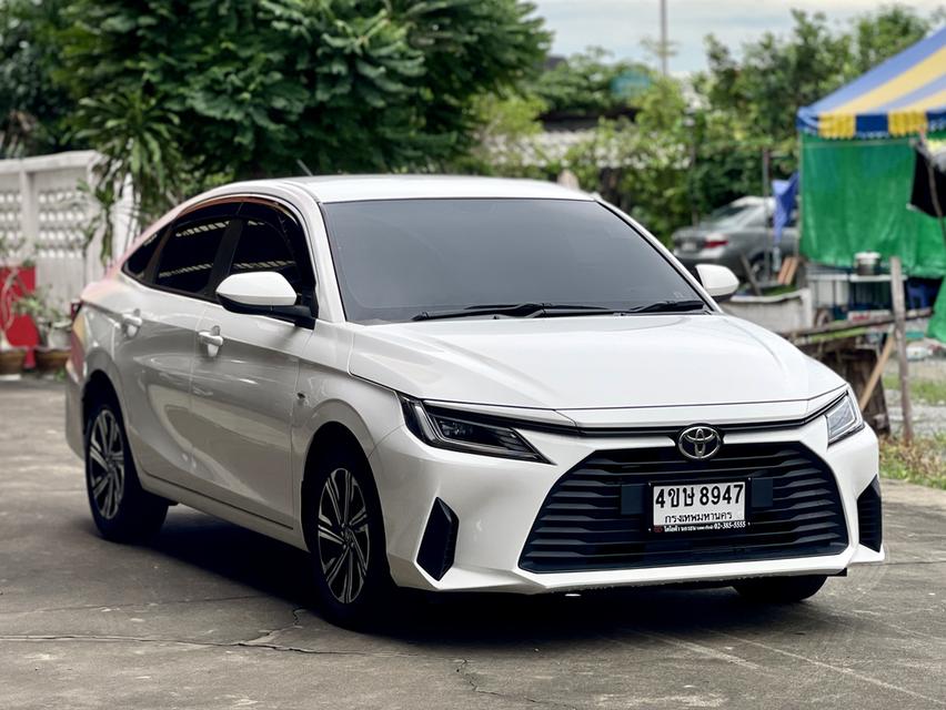 2023 TOYOTA YARIS ATIV 1.2 SPORT สีขาว ไมล์ 11924 กม.