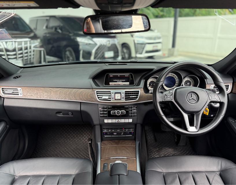 BENZ E-CLASS E200 โฉม W212 2015   7