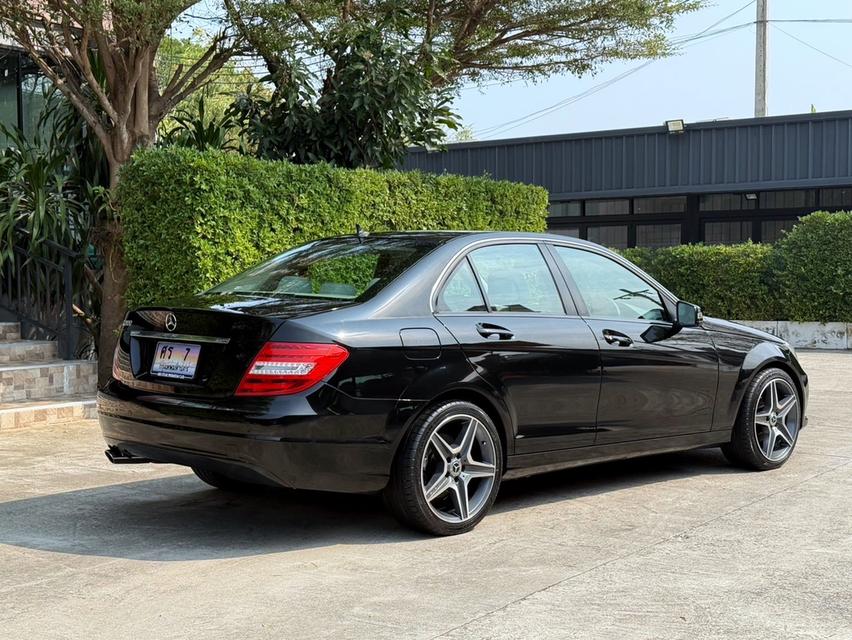 2014 BENZ C CLASS C200 W204 รถสภาพสมบูรณ์ พร้อมใช้งาน รถวิ่งน้อย ประวัติ SERVICE ครบ ไม่เคยมีอุบัติเหตุครับ 3