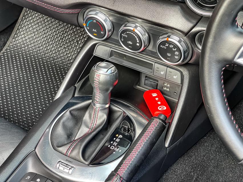 Mazda MX-5 2.0 ปี16 11
