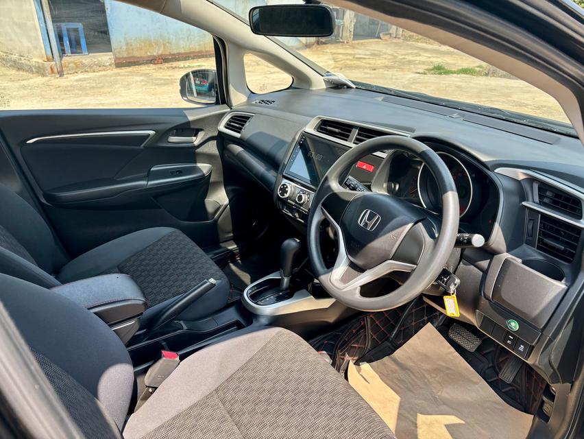 Honda Jazz ปี2016 มือสอง รูปที่ 11