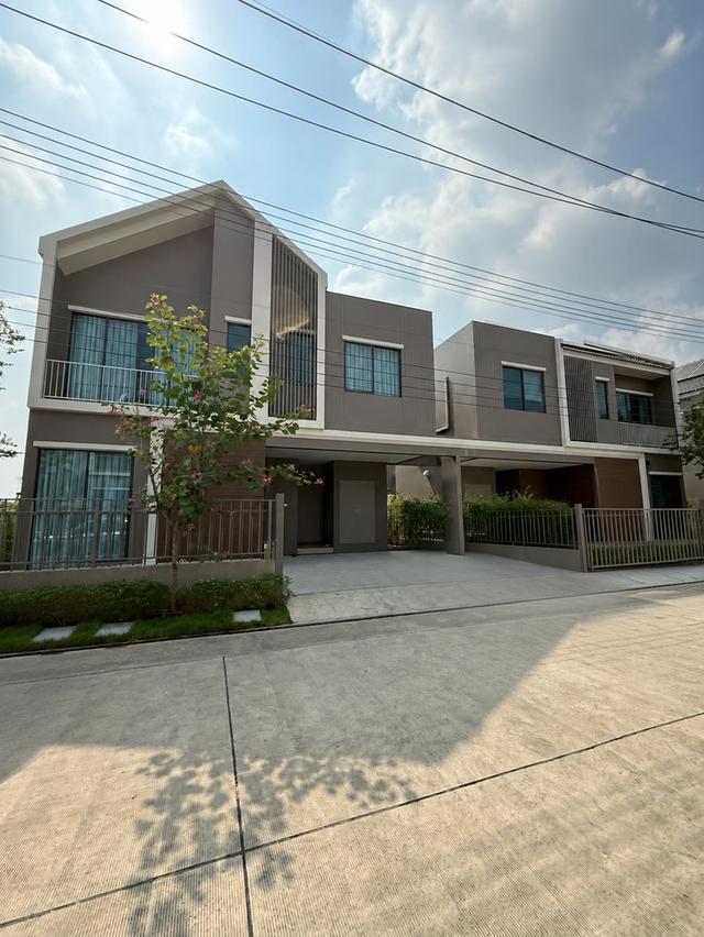 ให้เช่าบ้าน โครงการ Siamese Blossom พหล วิภาวดี 3ห้องนอน 4ห้องน้ำ 1
