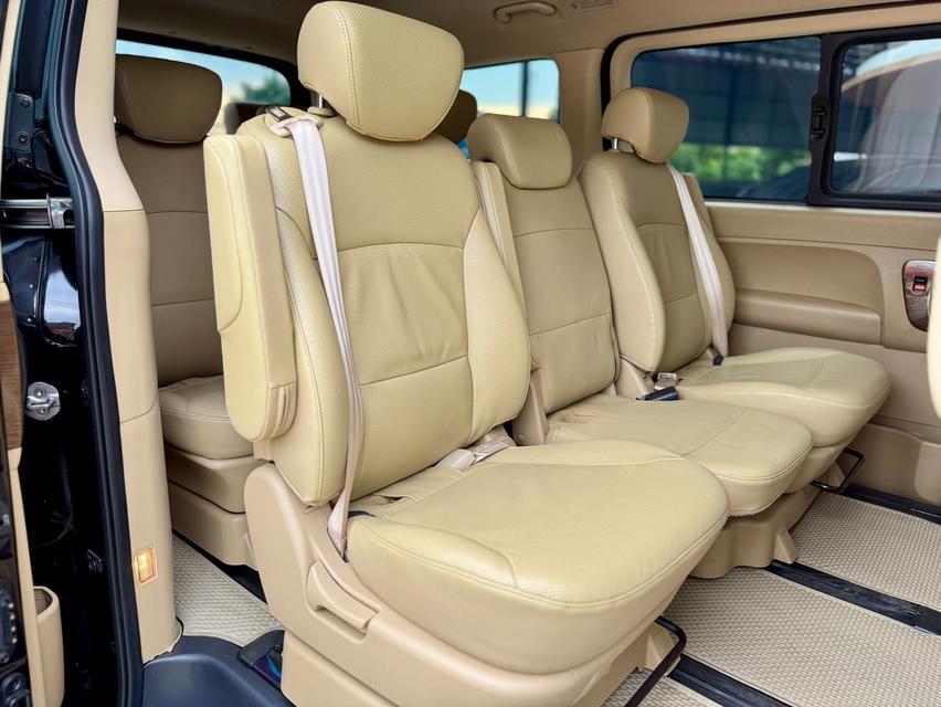 HYUNDAI H1 ELITE  2019   12