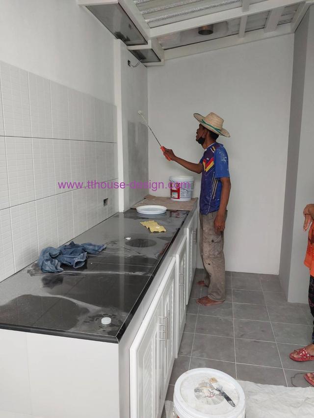  ต่อเติมแบบครบวงจร โครงหลังคา กันสาด ห้องครัว เทพื้นปูกระเบื้อง Line dddesign23 11