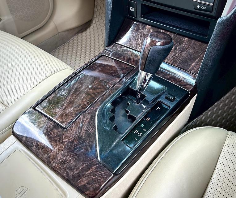 ขาย Toyota Camry 2.0G ปี16 10