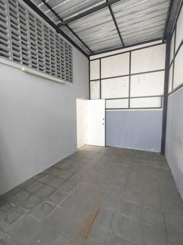 ให้เช่าโกดัง 450 ตร.ม. พร้อมสำนักงาน ย่านบางใหญ่ ซอยกัตนา ใกล้ รพ.บางใหญ่ 8