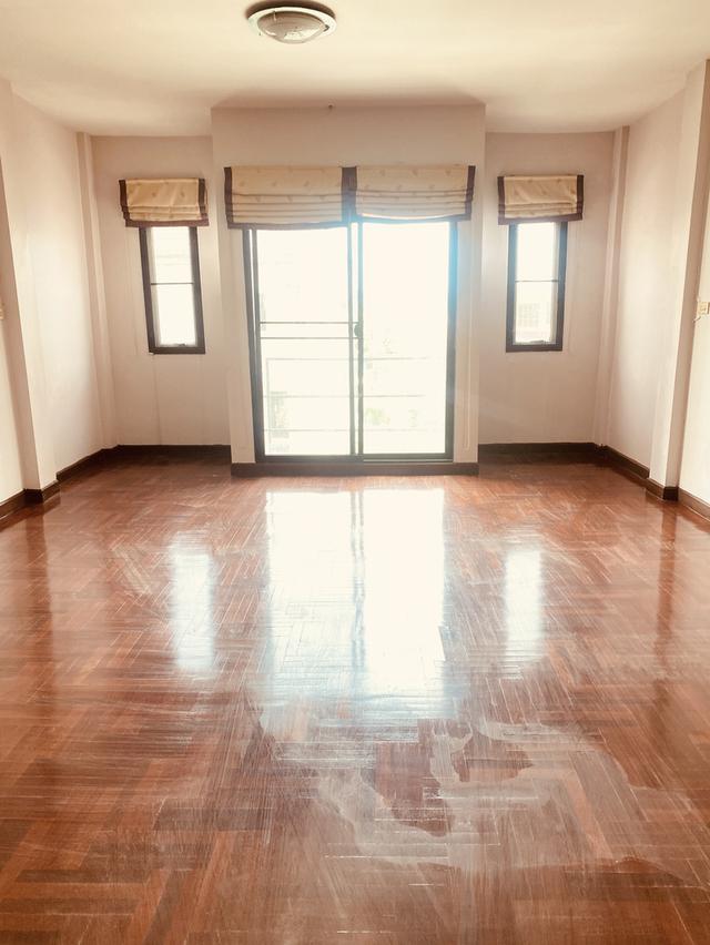 Townhouse for sale 3 floor Sukhumvit Road soi 77 4