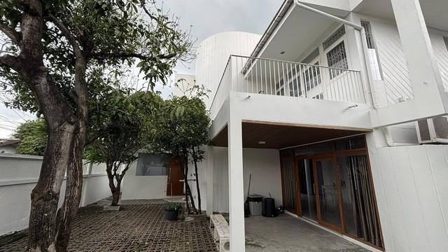 PB5365 ขายบ้านเดี่ยว 2ชั้น หมู่บ้าน อมรพันธ์ 9 ซอยลาดพร้าว-วังหิน74 บ้านรีโนเวท เนื้อที่ดิน 88 ตรว. อยู่บนถนนเมน 4