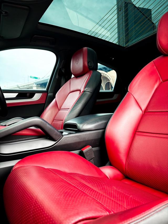 2024 Porsche Cayenne Coupe E Hybrid รูปที่ 8