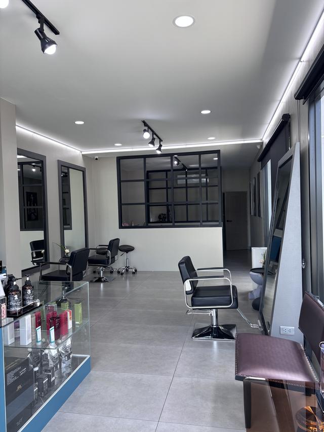 บ้านสไตล์ Modern Englishเชียงไหม่  มีCafe & Hair Studio ในตัว 12