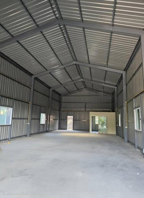 ให้เช่า โกดังพร้อมออฟฟิศ ขนาดเล็ก  146 ตารางเมตร ซอยสตรีวิทยา 2 ซอย 29 หรือเข้าซอยโชคชัย 4 แยก 70 เดินทางสะดวก 2