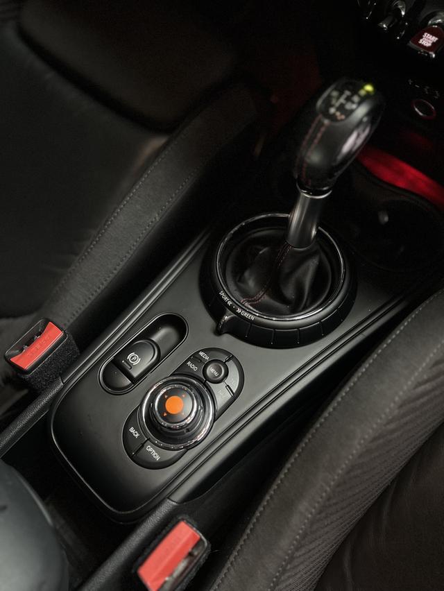 Mini Cooper S 8