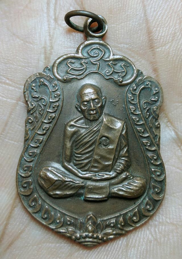 พระเก่าของ ตา ยาย มีเก็บๆใว้ สนใจเช่าทักมานะค่ะ