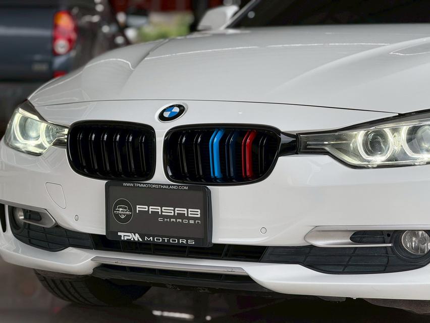 🚘 BMW 320D Modern ปี 2012 สีขาว ดีเซล ประหยัดสุด แรงเต็มพิกัด! 💨 💰 ราคาลดเหลือเพียง 599,000 บาทเท่านั้น!! รูปที่ 6
