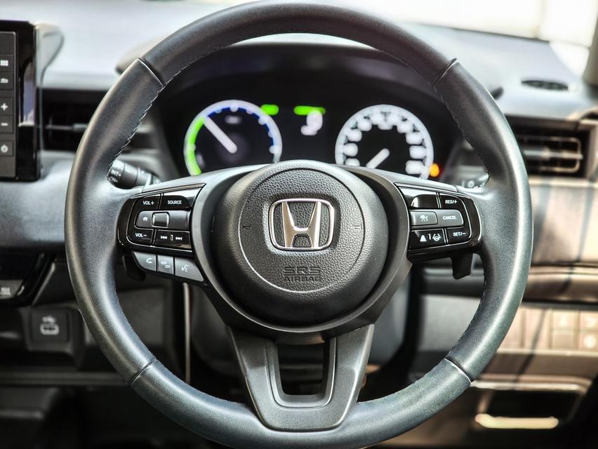 รหัสรถ CBLX246 Honda HR-V e:HEV 1.5E 2023 12