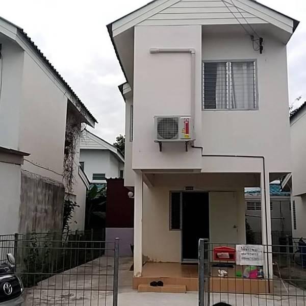 ให้เช่าบ้าน 2ชั้น โคราช ราคาถูก โครงการ เอื้ออาทรโชคชัย อ.โชคชัย จ.นครราชสีมา พร้อมแอร์ ใกล้มหาวิทยาลัยรามคำแหง โทร 080-6354406 1