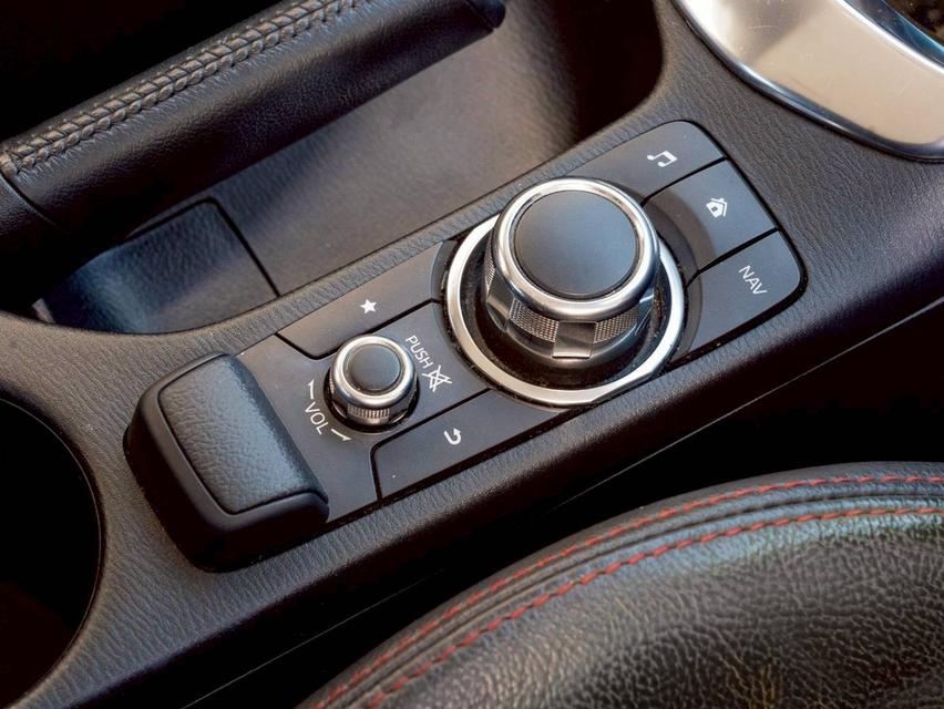 Mazda 2 1.5 XDL ปีจด 2016 ♨️ #ประกันเครื่องเกียร์หลังการขาย3ปี / 30,000km. ♨️ 17