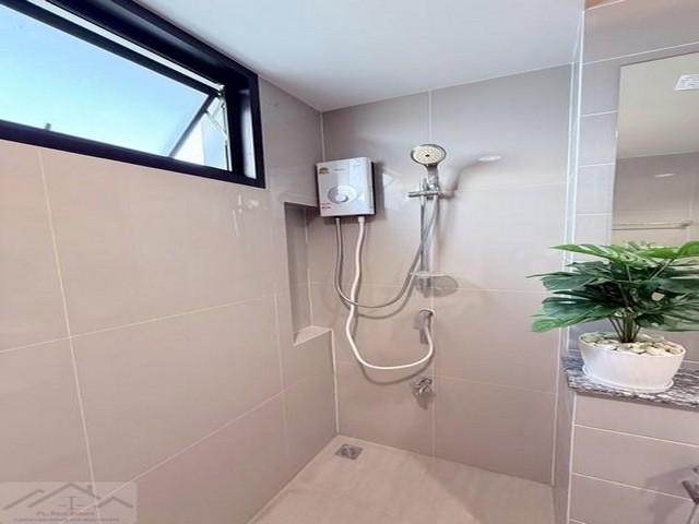ให้เช่าโฮมออฟฟิศ 4ชั้น ซอยพหลโยธิน50 โครงการ 128 Possible Private Home Office ใกล้ BTS สายหยุด มี 2อาคารให้เลือกเช่า 10