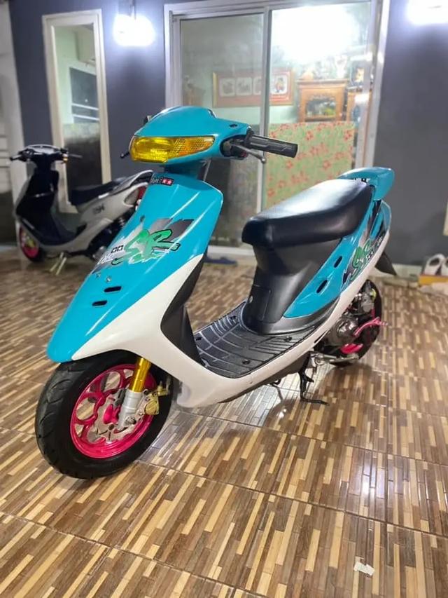 Honda Dio สีฟ้าขาว 2