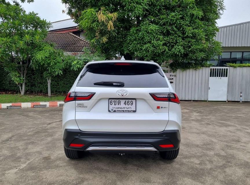 Toyota Yaris Cross 1.5 Hybrid Premium Luxury 2025  7