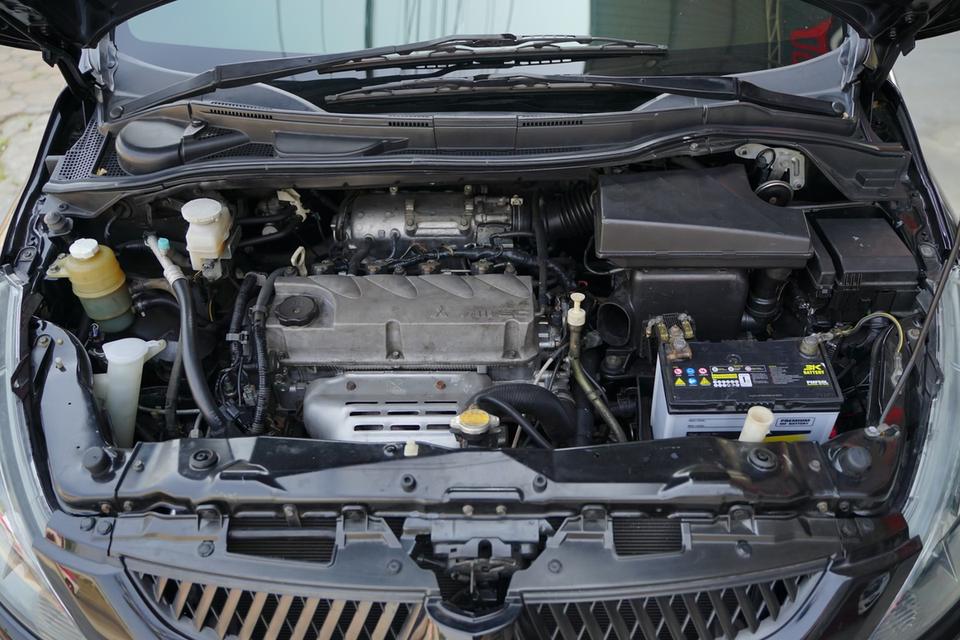 MITSUBISHI SPACE WAGON 2.4 GLS 2010 7