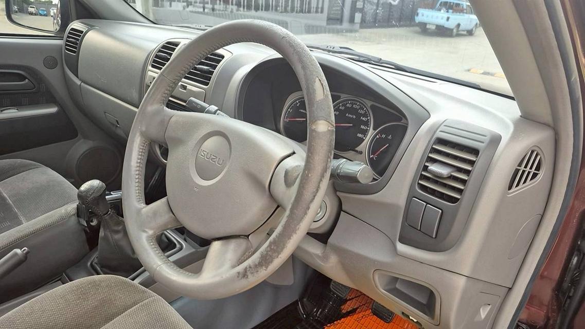 อีซูซุดีแม็กซ์ 3.0 ดีเซล เกียดา ปี2003 แค๊ป รูปที่ 17